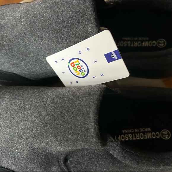 Confo shoes - Picture 2 of 3